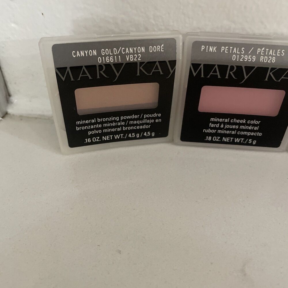 Lot Of 3 Discontinued Mary Kay Products 012959 Cheek 012977 Bronzer 016611 - Picture 2 of 8